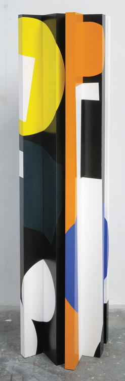 Nashua III<br>
acrylic on aluminum<br>
72 x 20 x 12 inches<br>
1976